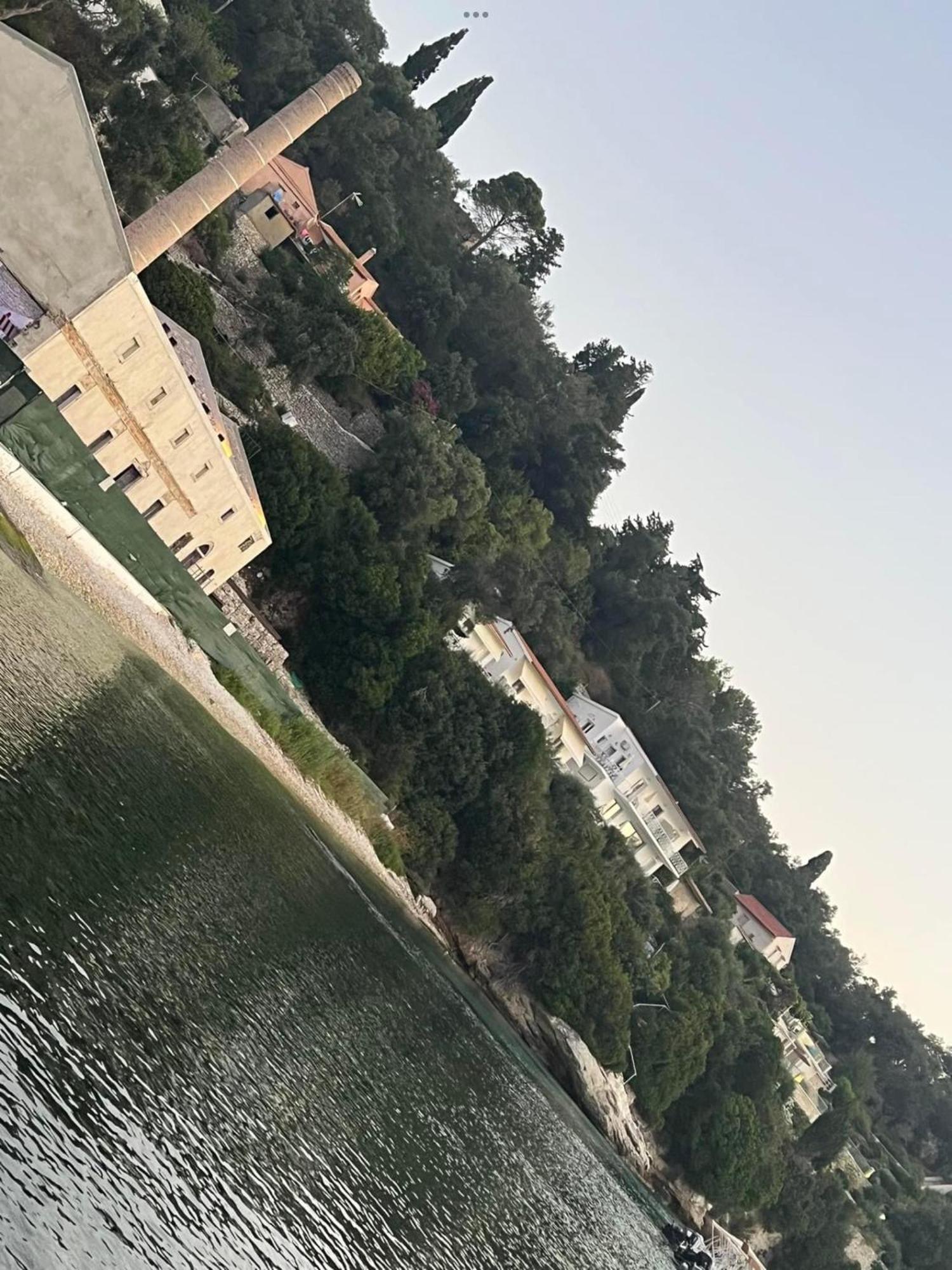Aronis Spyros Panoramic Seaview Apartments Longos  Bagian luar foto