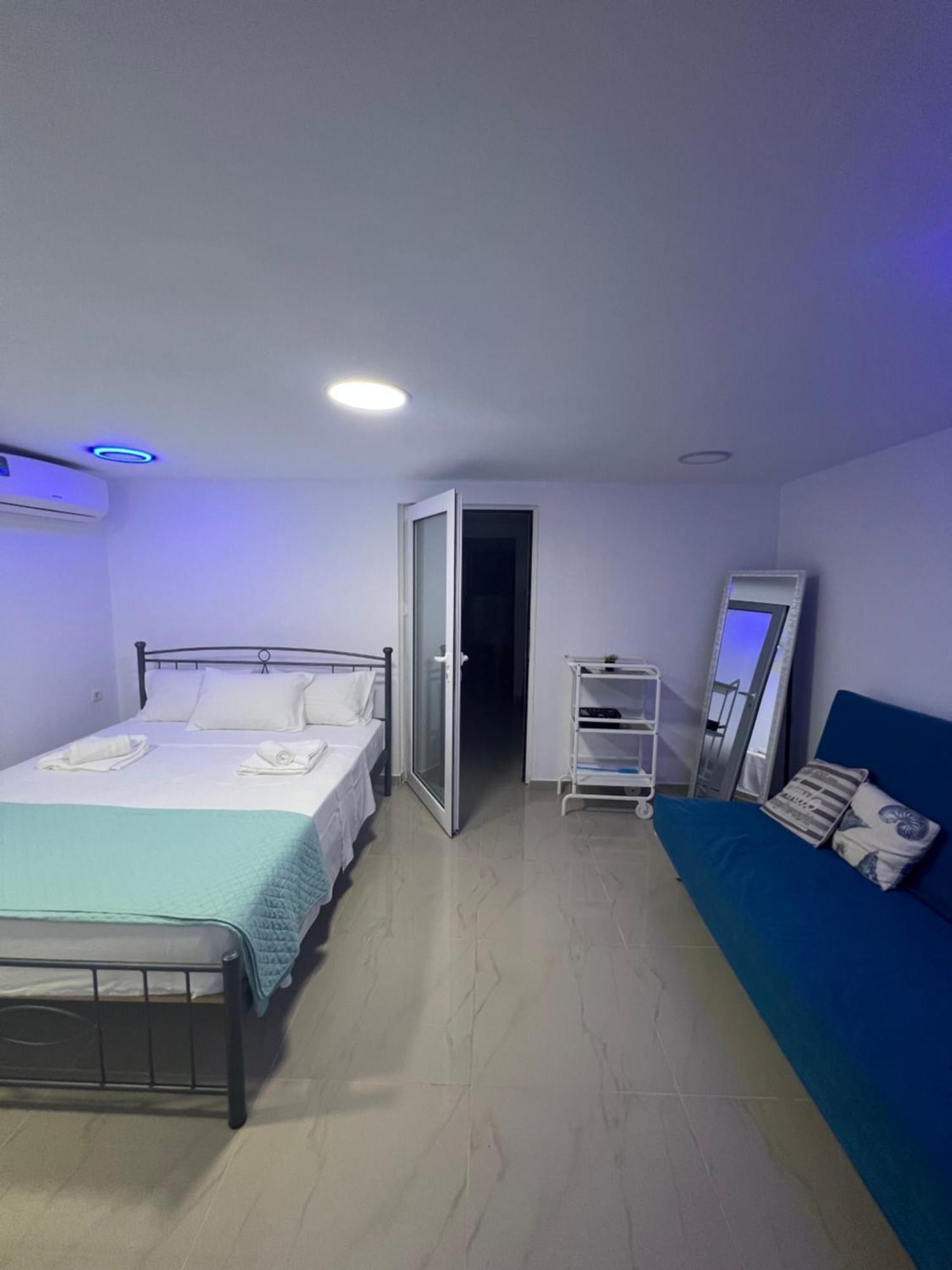 Aronis Spyros Panoramic Seaview Apartments Longos  Ruang foto