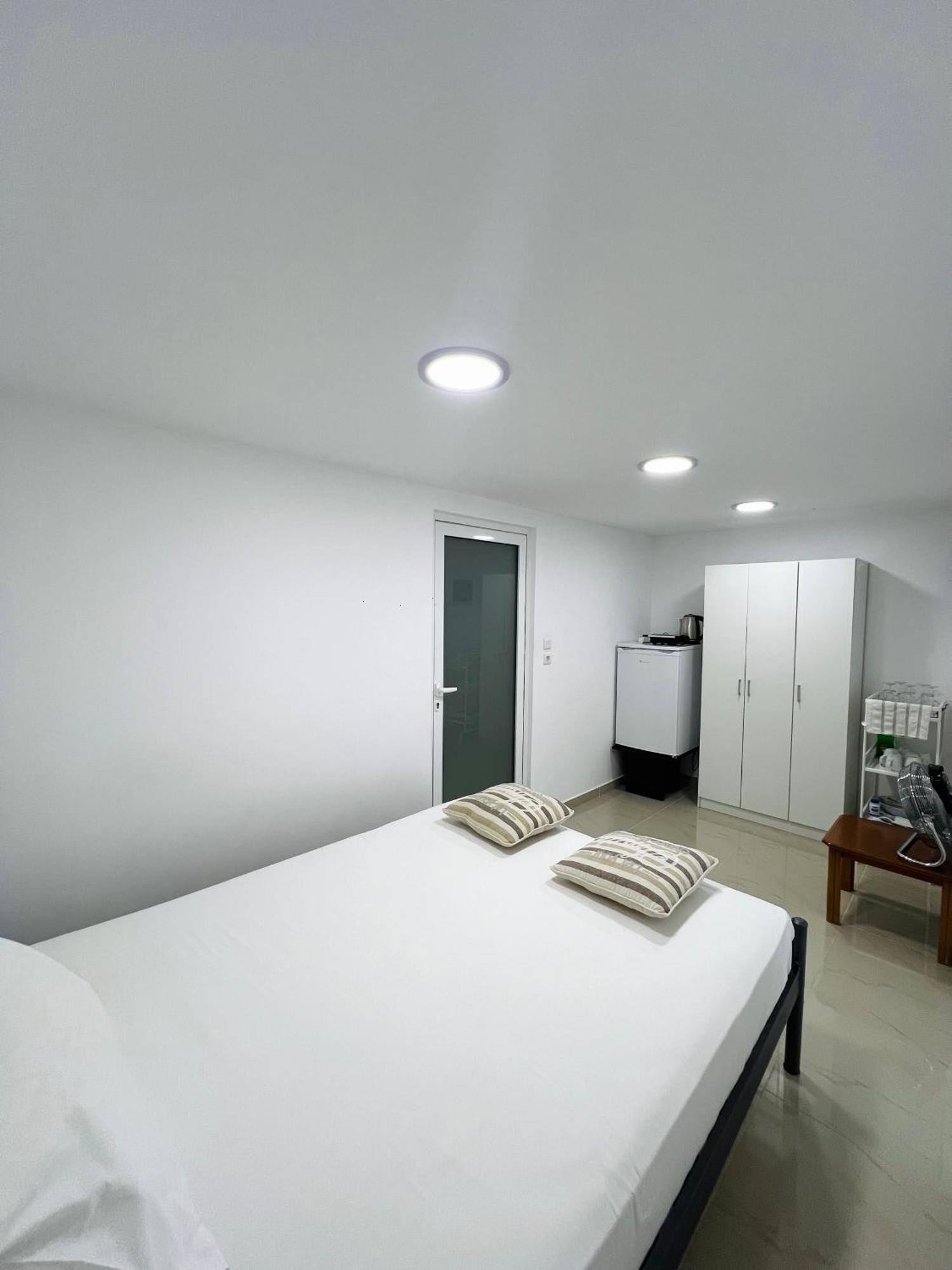 Aronis Spyros Panoramic Seaview Apartments Longos  Ruang foto